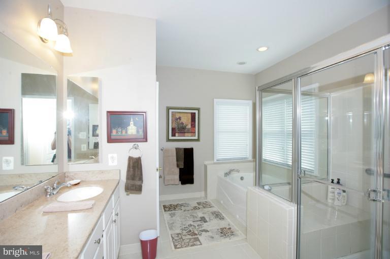 2677 Brook Valley Road Frederick, MD 21701 - Photo 3 of 30 Bath (Master) - Main Level