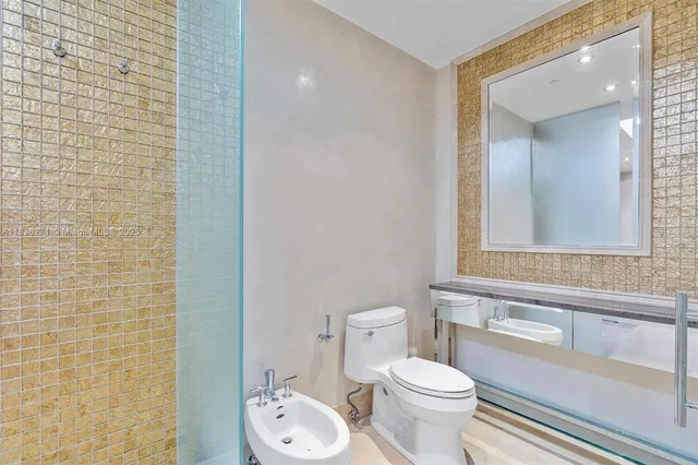 $7,000,000 | 9701 Collins Avenue, Unit 802S, Bal Harbour, FL 33154