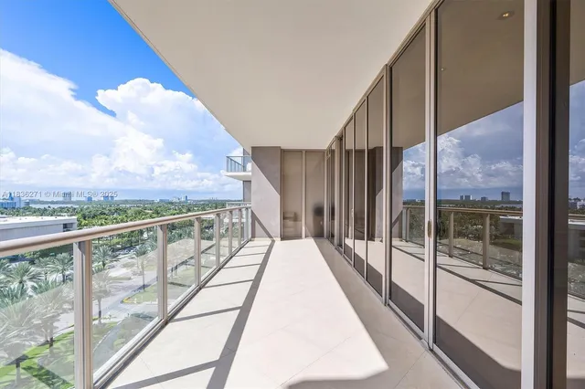 $7,000,000 | 9701 Collins Avenue, Unit 802S, Bal Harbour, FL 33154