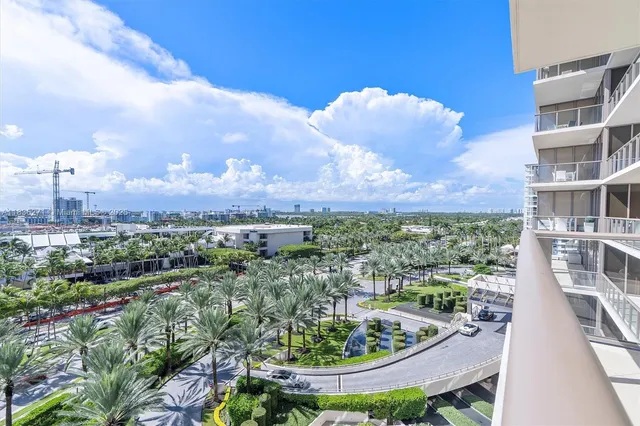 $7,000,000 | 9701 Collins Avenue, Unit 802S, Bal Harbour, FL 33154