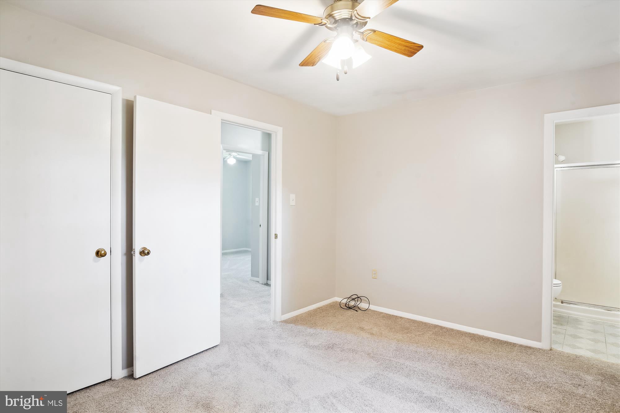 24209 Bush Hill Road Gaithersburg, MD 20882 - Photo 27 of 59