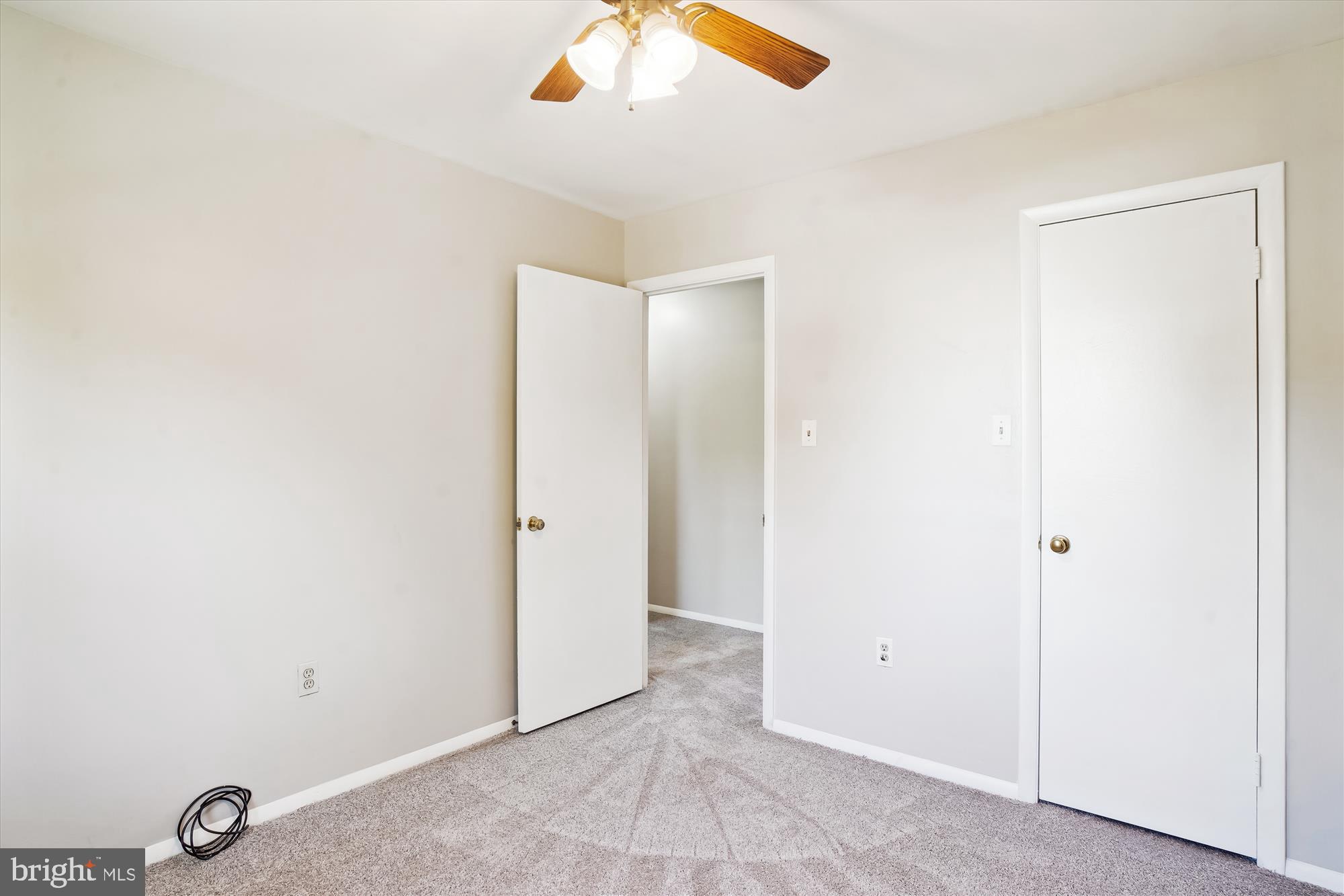 24209 Bush Hill Road Gaithersburg, MD 20882 - Photo 37 of 59