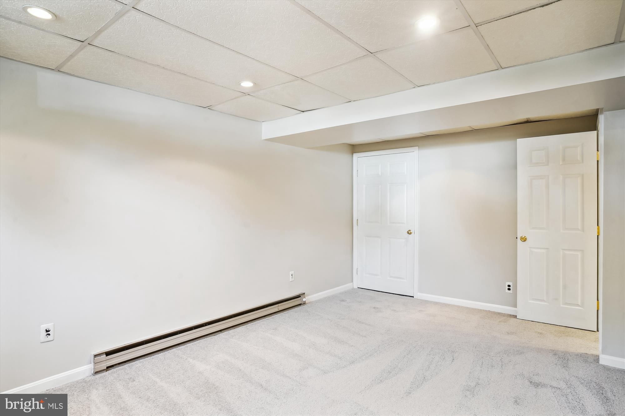 24209 Bush Hill Road Gaithersburg, MD 20882 - Photo 42 of 59