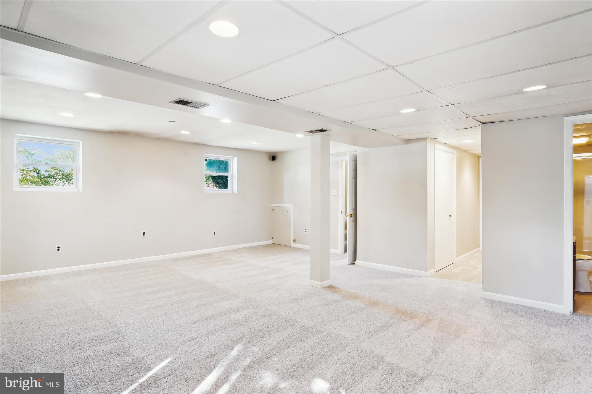 24209 Bush Hill Road Gaithersburg, MD 20882 - Photo 44 of 59