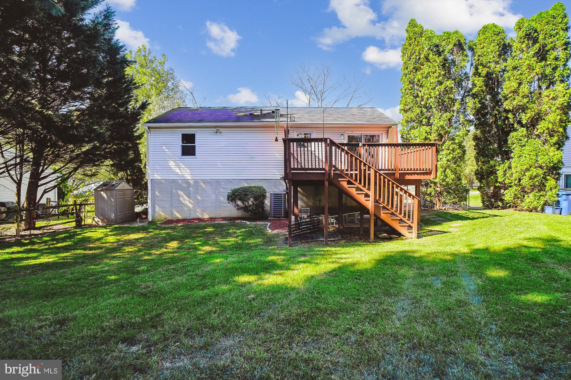 24209 Bush Hill Road Gaithersburg, MD 20882 - Photo 6 of 59