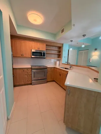 $2,750 | 630 South Sapodilla Avenue, Unit 416, West Palm Beach, FL 33401