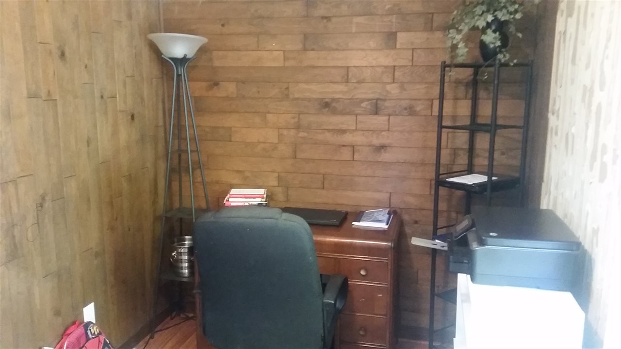 9002 Wheelock Road Fort Wayne, IN 46835 - Photo 11 of 17