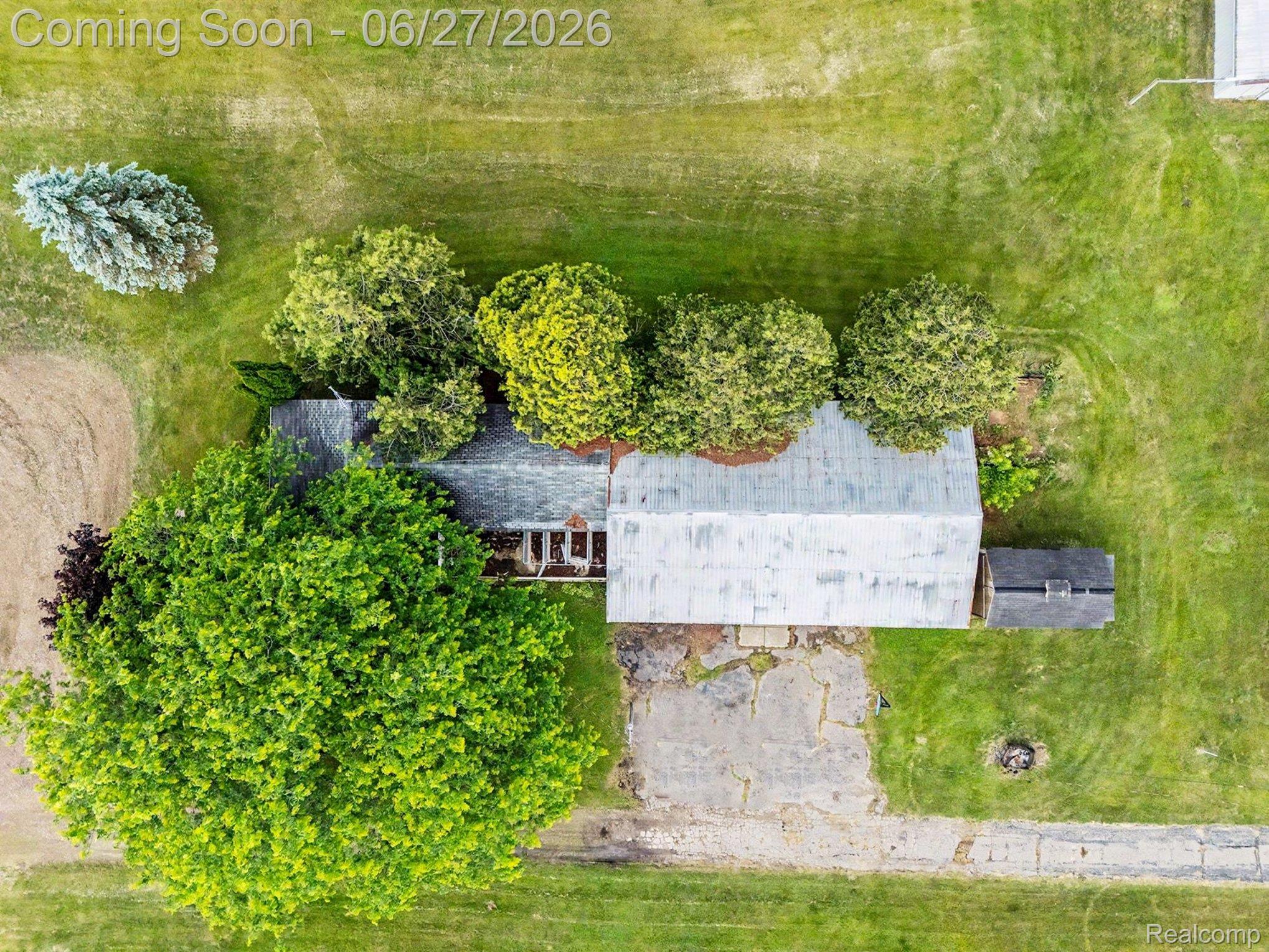 8751 Bath Road Byron, MI 48418 - Photo 33 of 41