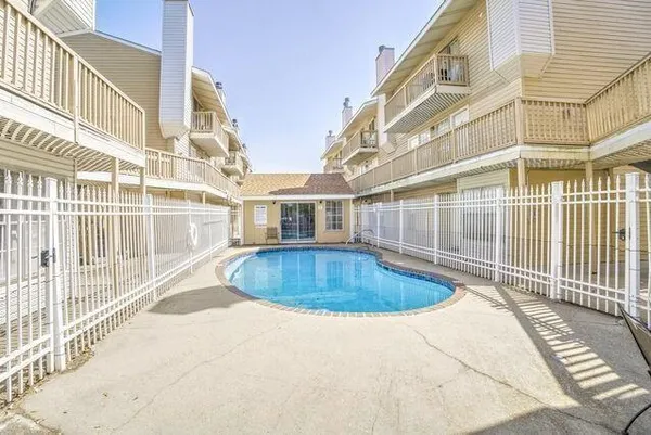 $1,800 | 901 Sunset Boulevard, Kenner, LA 70065