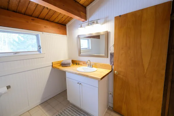 $500,000 | 609 Alpine Drive, Mount Holly, VT 05758