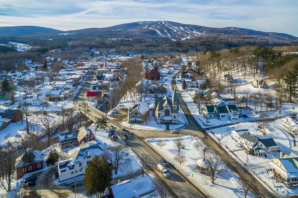 $500,000 | 609 Alpine Drive, Mount Holly, VT 05758