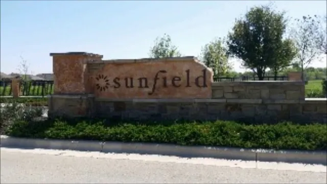 a view of outdoor space with garden