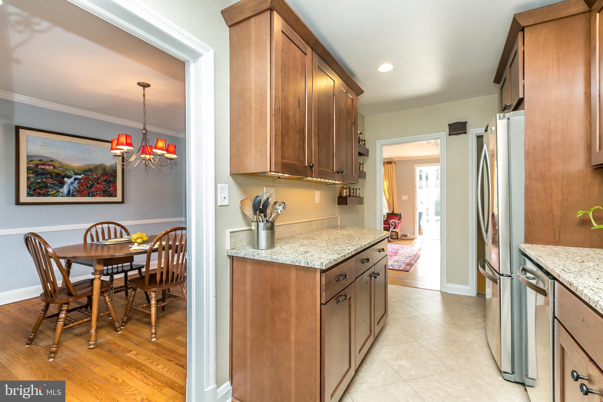 106 Overbrook Road Baltimore, MD 21212 - Photo 11 of 36 Kitchen