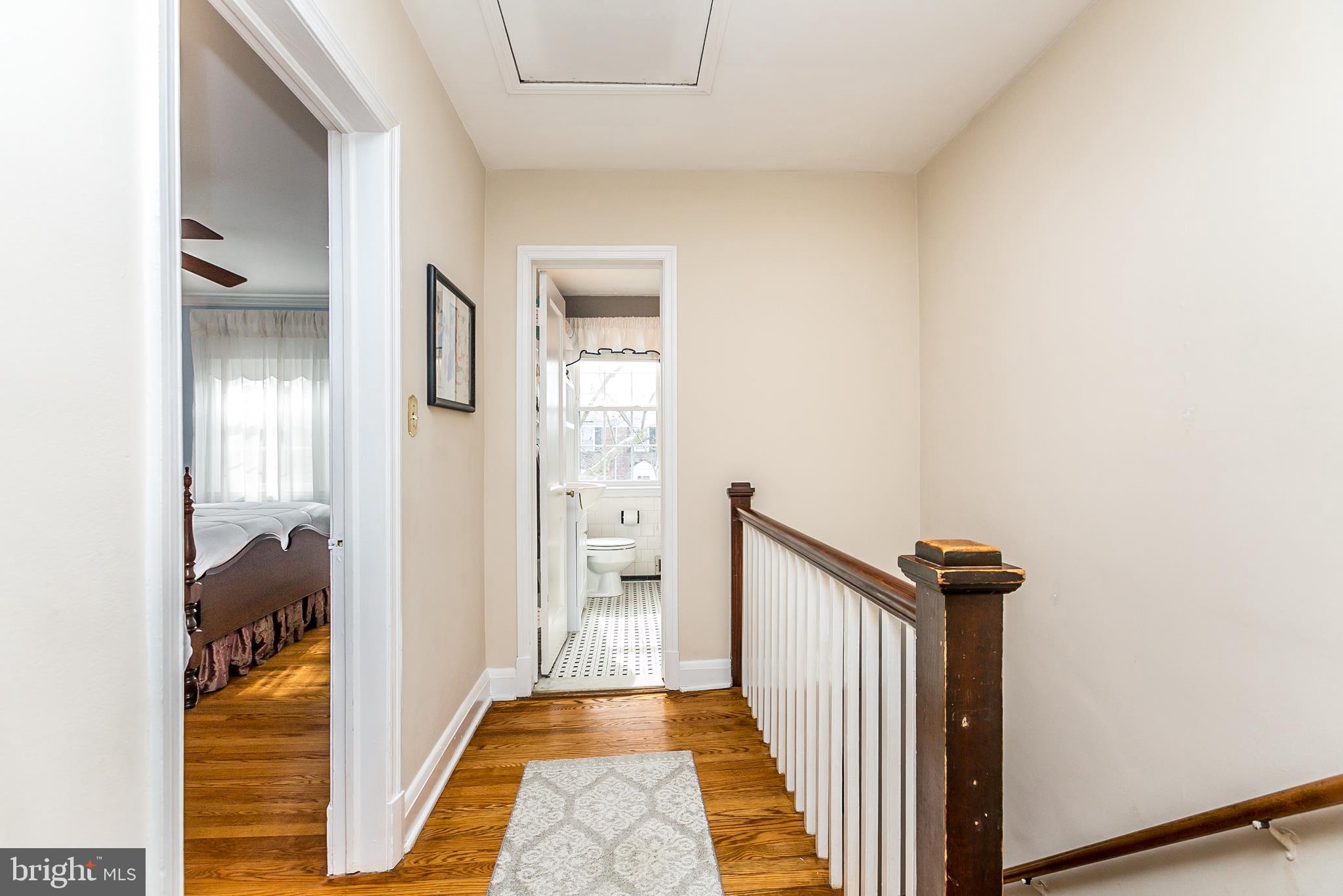 106 Overbrook Road Baltimore, MD 21212 - Photo 14 of 36 Hallway