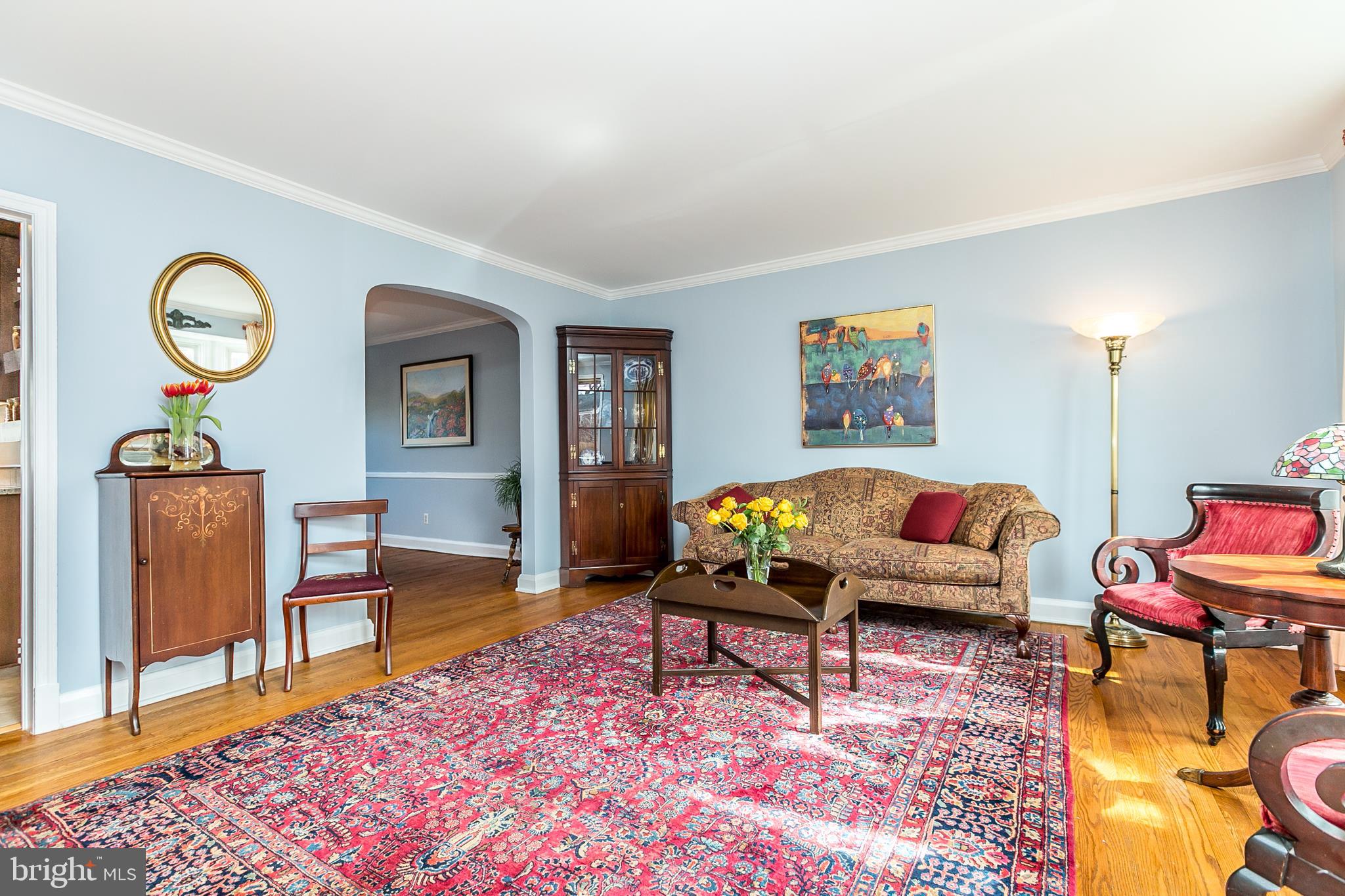 106 Overbrook Road Baltimore, MD 21212 - Photo 3 of 36 Living Room- gleaming hardwood floors