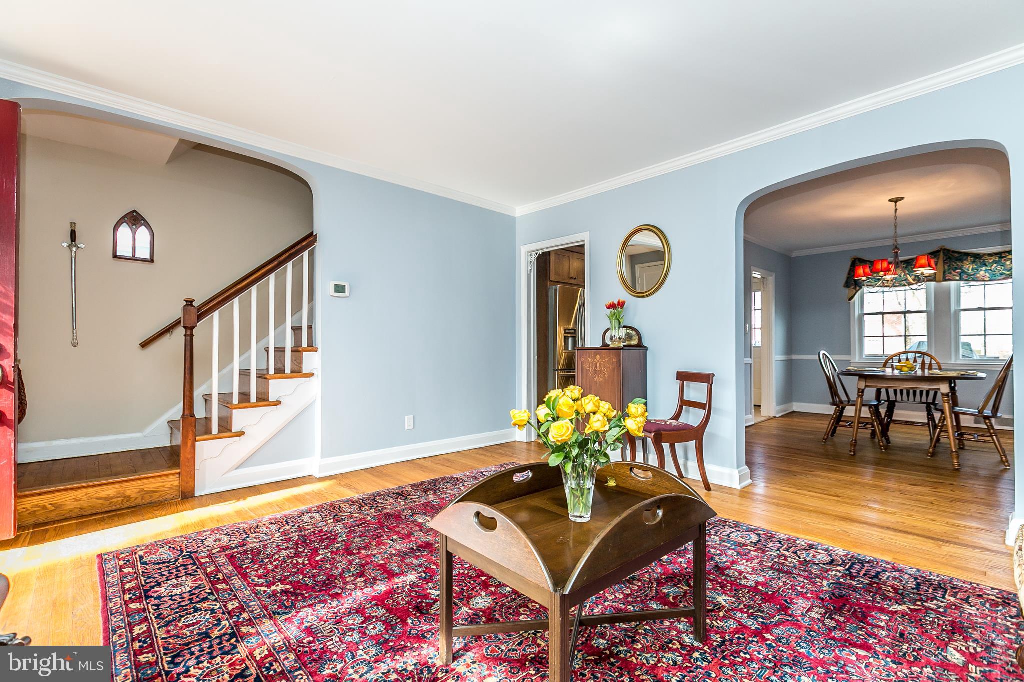 106 Overbrook Road Baltimore, MD 21212 - Photo 4 of 36 Living Room