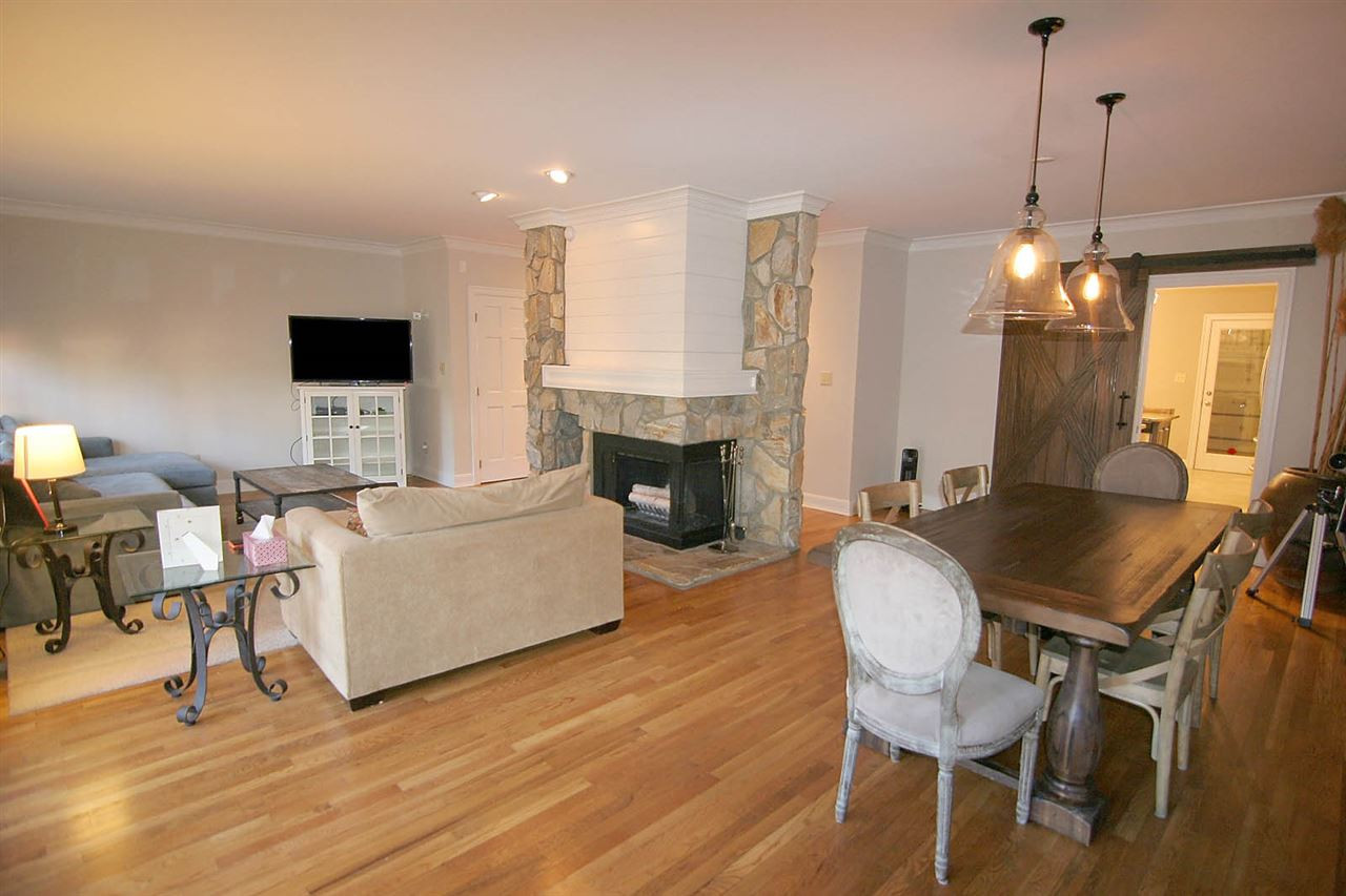 6902 Hunters Way Raleigh, NC 27615 - Photo 3 of 25 Photo 3