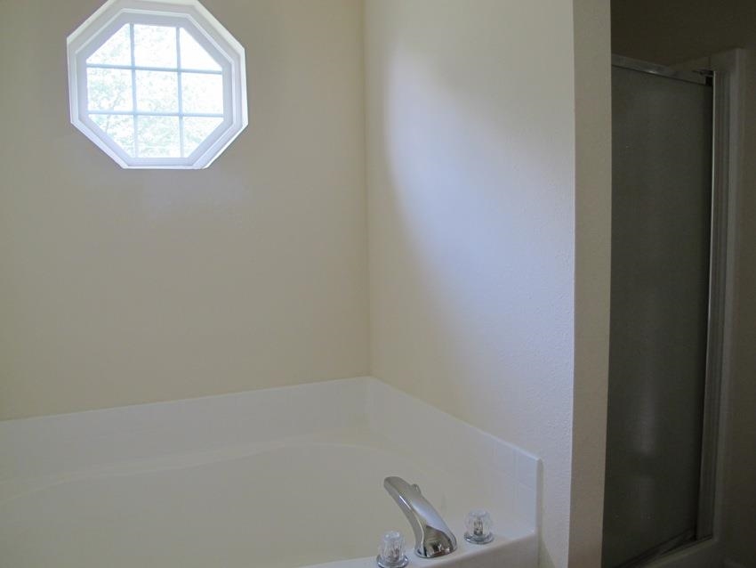 822 Springwater Road Kokomo, IN 46902 - Photo 9 of 12 Gallery Image 9