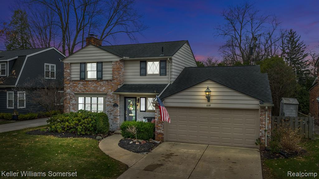 839 Cook Road Grosse Pointe Woods, MI 48236 - Photo 1 of 38