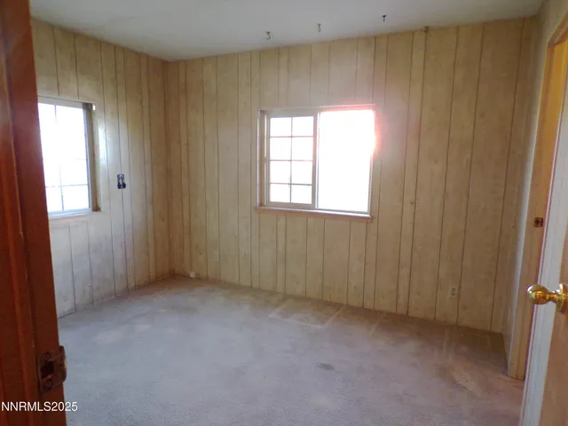 $238,000 | 305 Parkland Way, Fernley, NV 89408