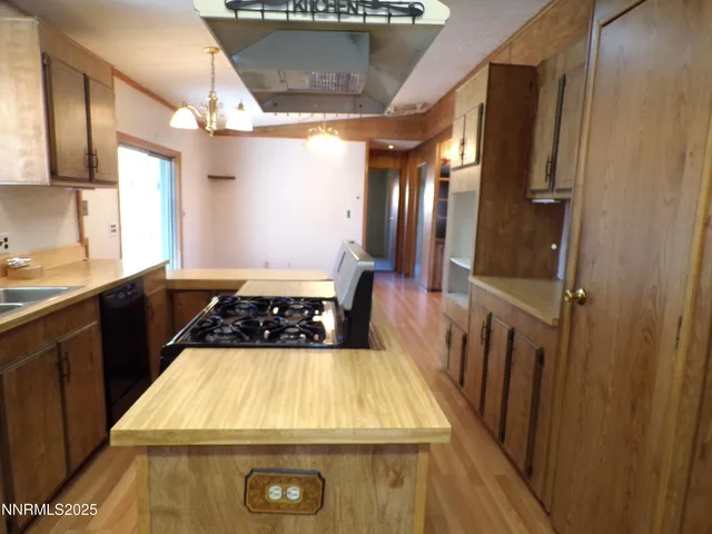 $238,000 | 305 Parkland Way, Fernley, NV 89408