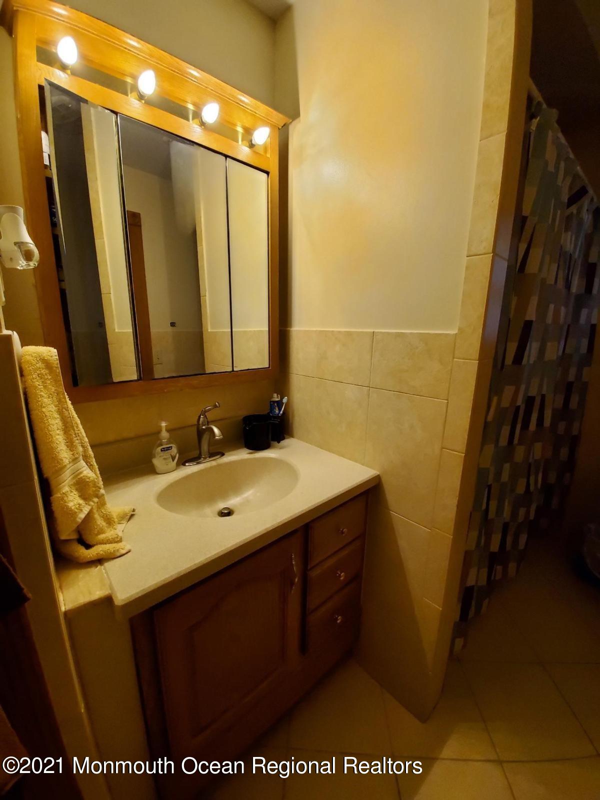 23 Andover Road Jackson, NJ 08527 - Photo 6 of 8 1