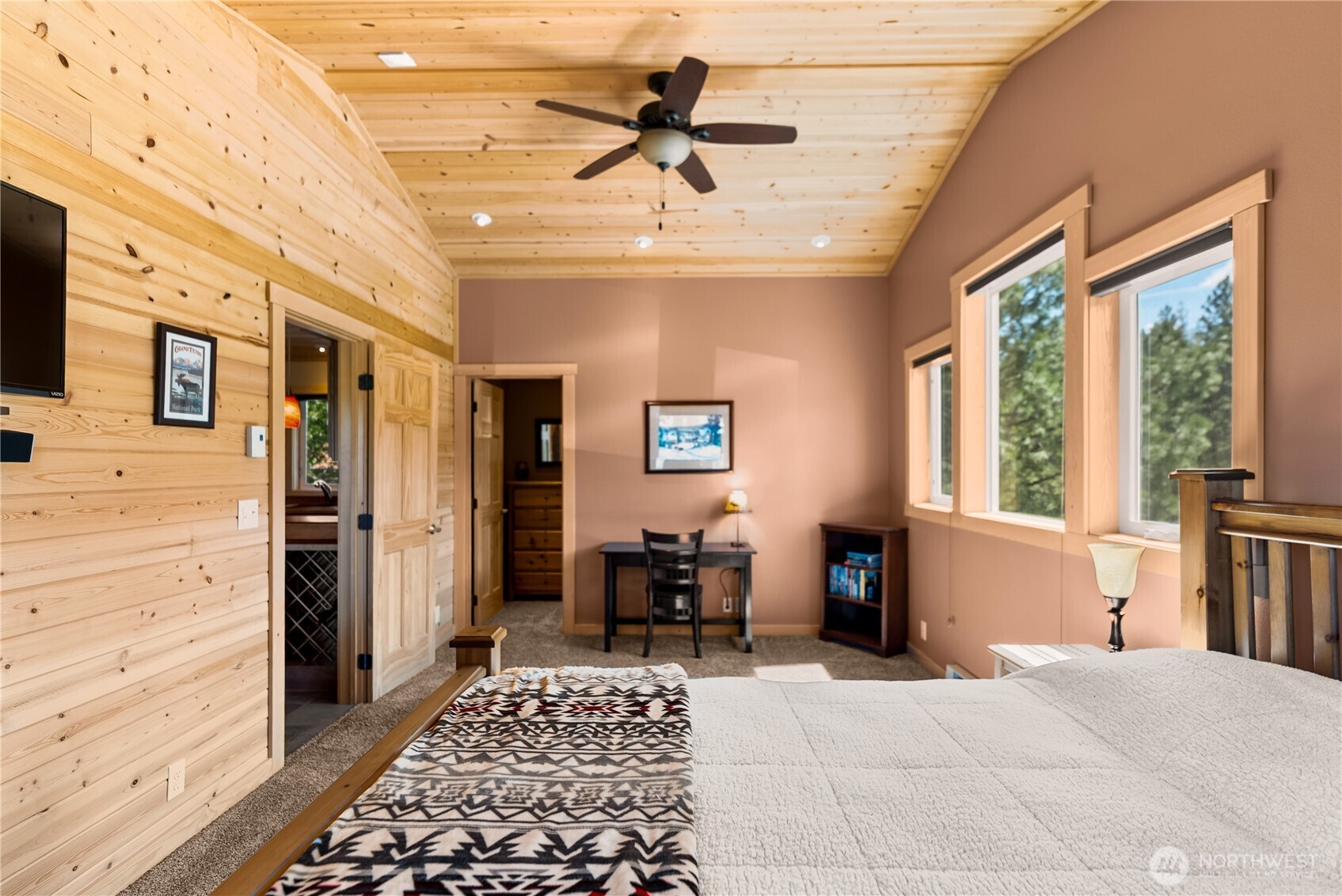 130 Sundown Road Winthrop, WA 98862 - Photo 34 of 40 a very nice looking room with a large window