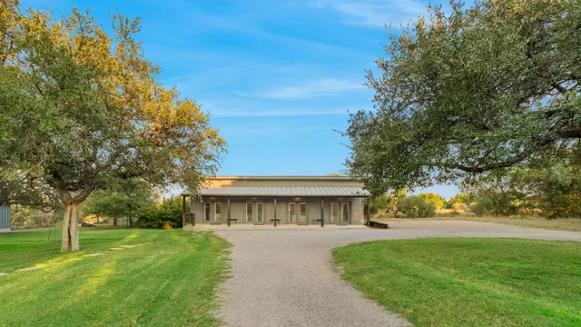 $1,950,000 | 746 Trail Rock Drive, Johnson City, TX 78636