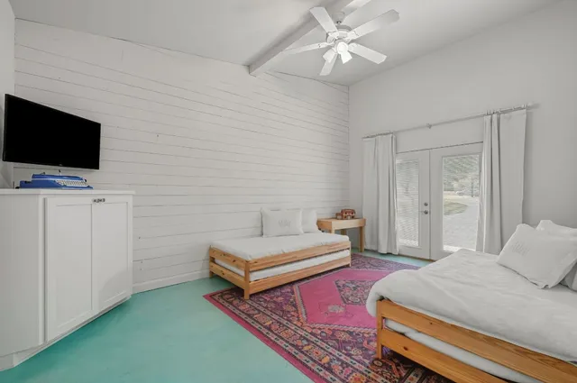 $1,950,000 | 746 Trail Rock Drive, Johnson City, TX 78636