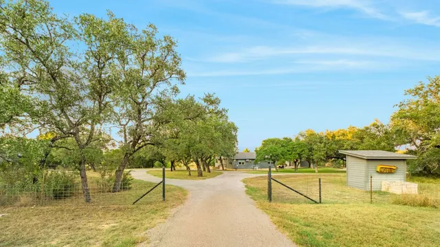 $1,950,000 | 746 Trail Rock Drive, Johnson City, TX 78636
