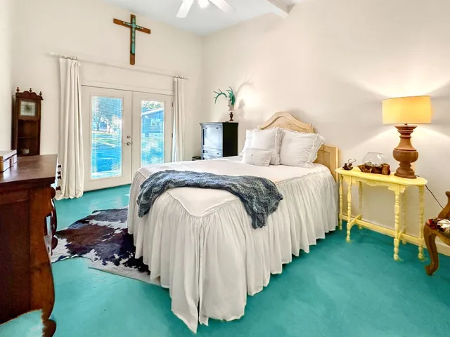 $1,950,000 | 746 Trail Rock Drive, Johnson City, TX 78636