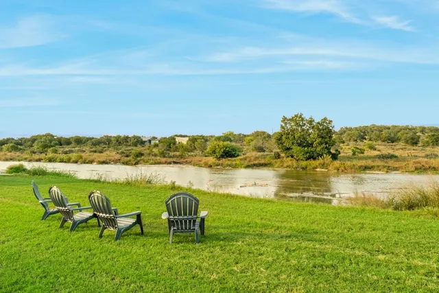 $1,950,000 | 746 Trail Rock Drive, Johnson City, TX 78636