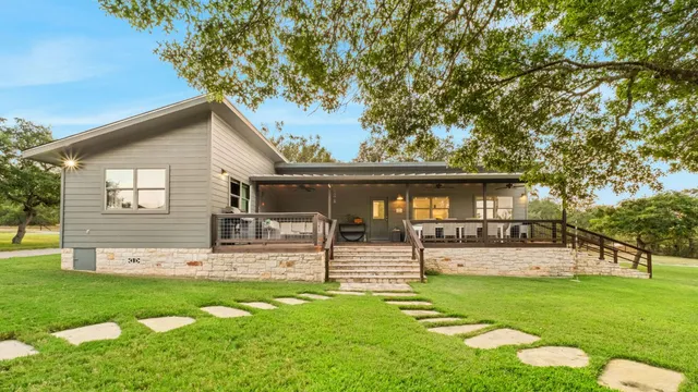 $1,950,000 | 746 Trail Rock Drive, Johnson City, TX 78636