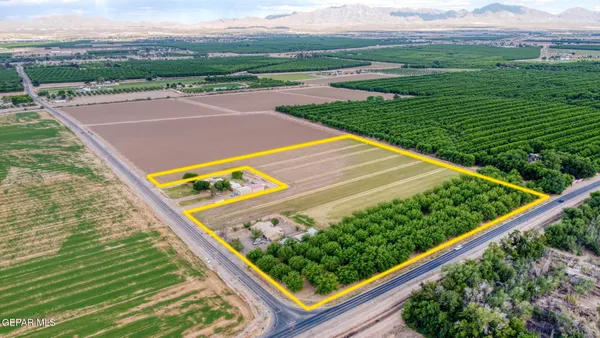 $1,250,000 | 3025-3035 West O'Hara Road, Anthony, NM 88021