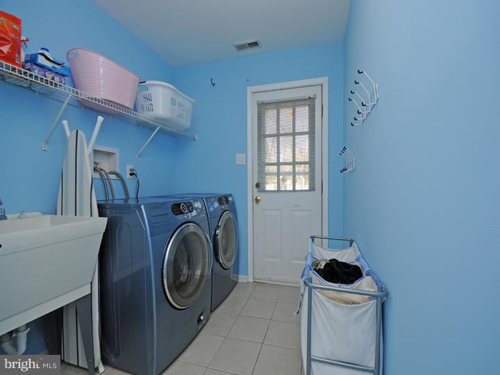 50 Fern Road Southampton, PA 18966 - Photo 10 of 24 Gallery Image 10