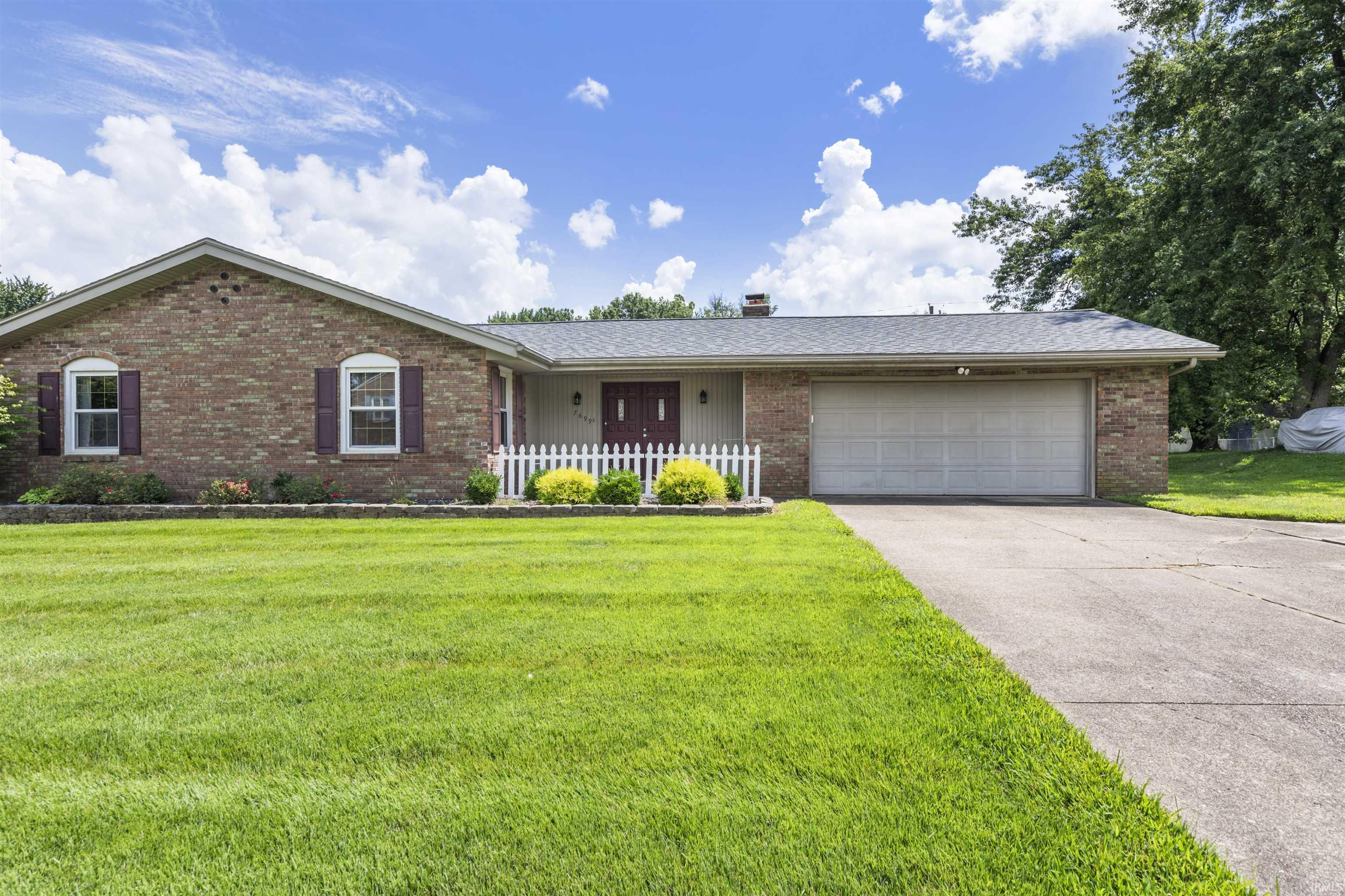7699 Ridgemont Drive Newburgh, IN 47630 - Photo 1 of 36 Gallery Image 1