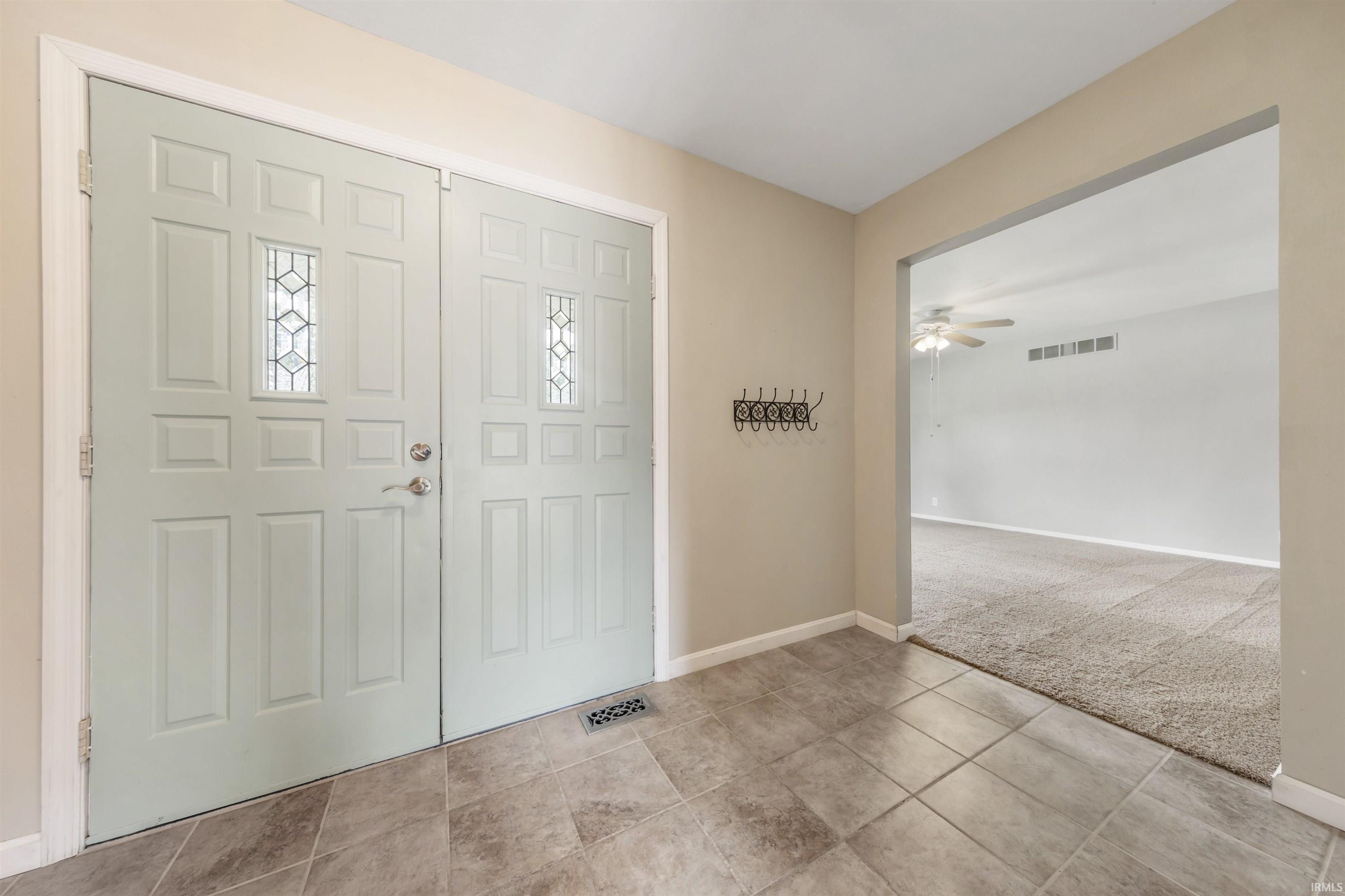 7699 Ridgemont Drive Newburgh, IN 47630 - Photo 3 of 36 Gallery Image 3