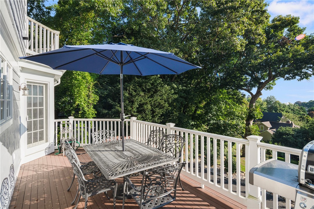 182 Spencer Avenue Warwick, RI 02818 - Photo 19 of 49