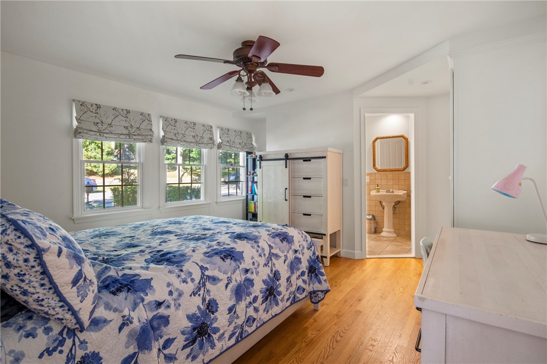 182 Spencer Avenue Warwick, RI 02818 - Photo 24 of 49