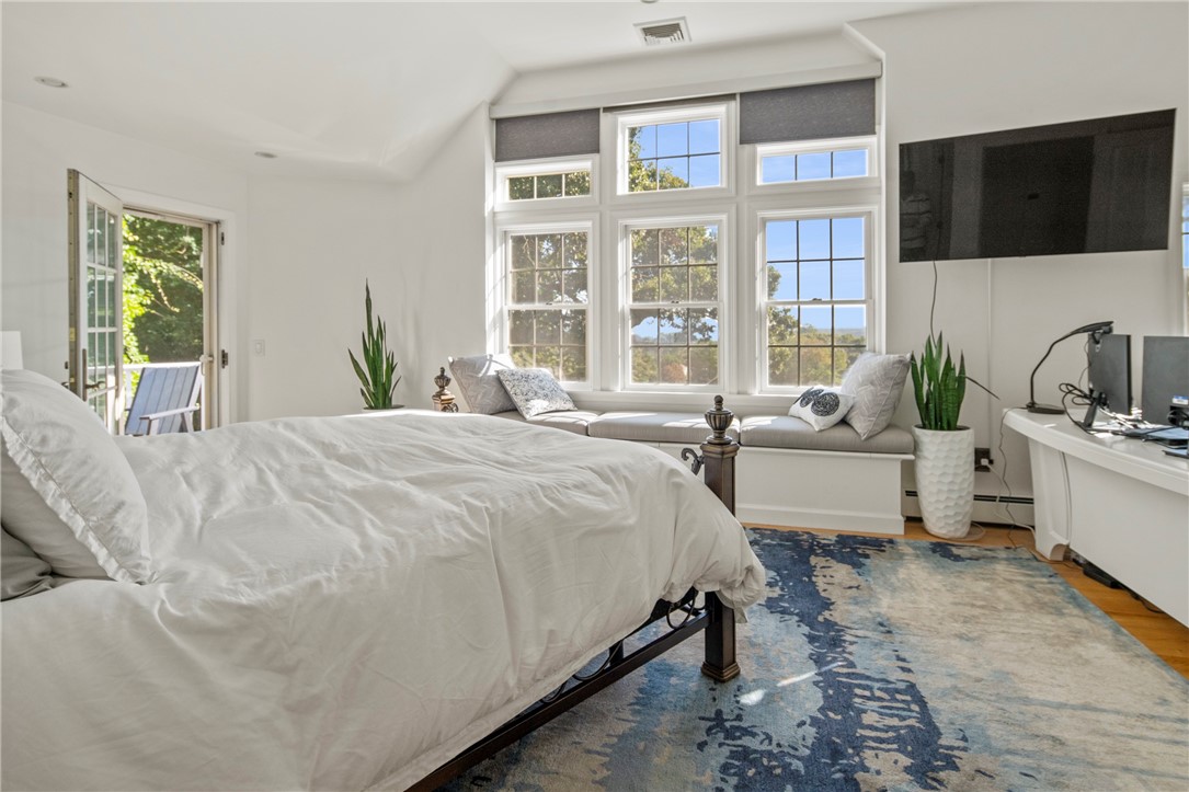 182 Spencer Avenue Warwick, RI 02818 - Photo 29 of 49