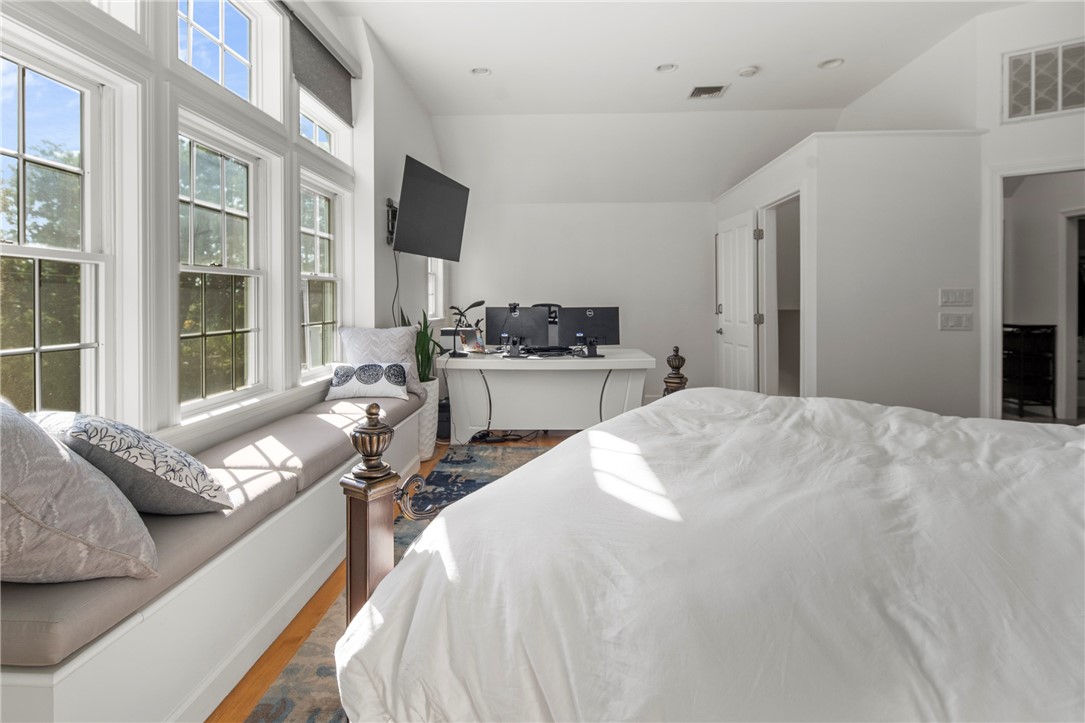 182 Spencer Avenue Warwick, RI 02818 - Photo 31 of 49