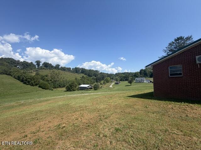 526 Blue Hollow Road Rose Hill, VA 24281 - Photo 4 of 34 IMG_7475