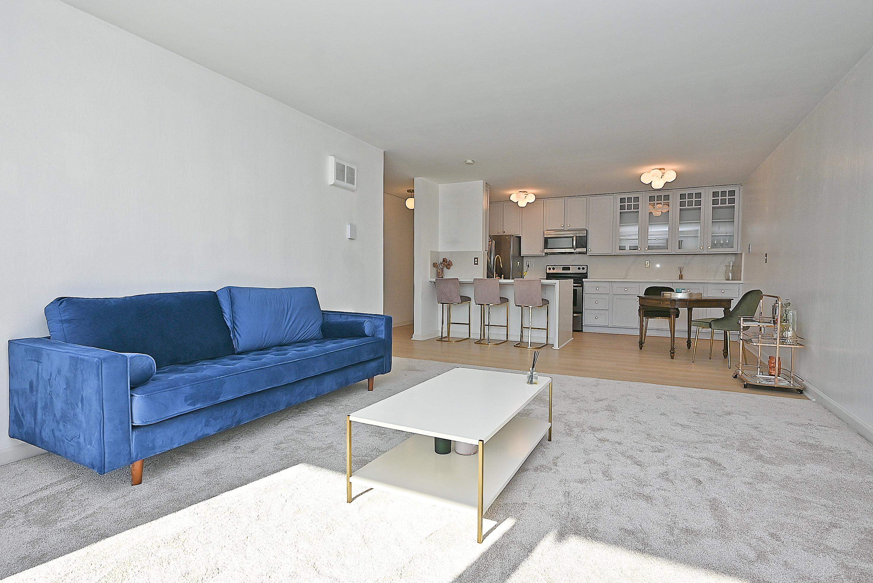 960 Shorepoint Court, Unit 215 Alameda, CA 94501 - Photo 4 of 22