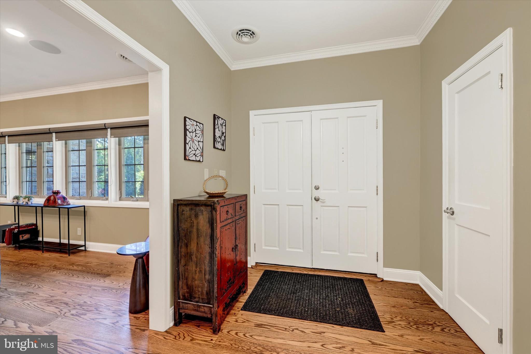 904 Bellemore Road Baltimore, MD 21210 - Photo 5 of 73