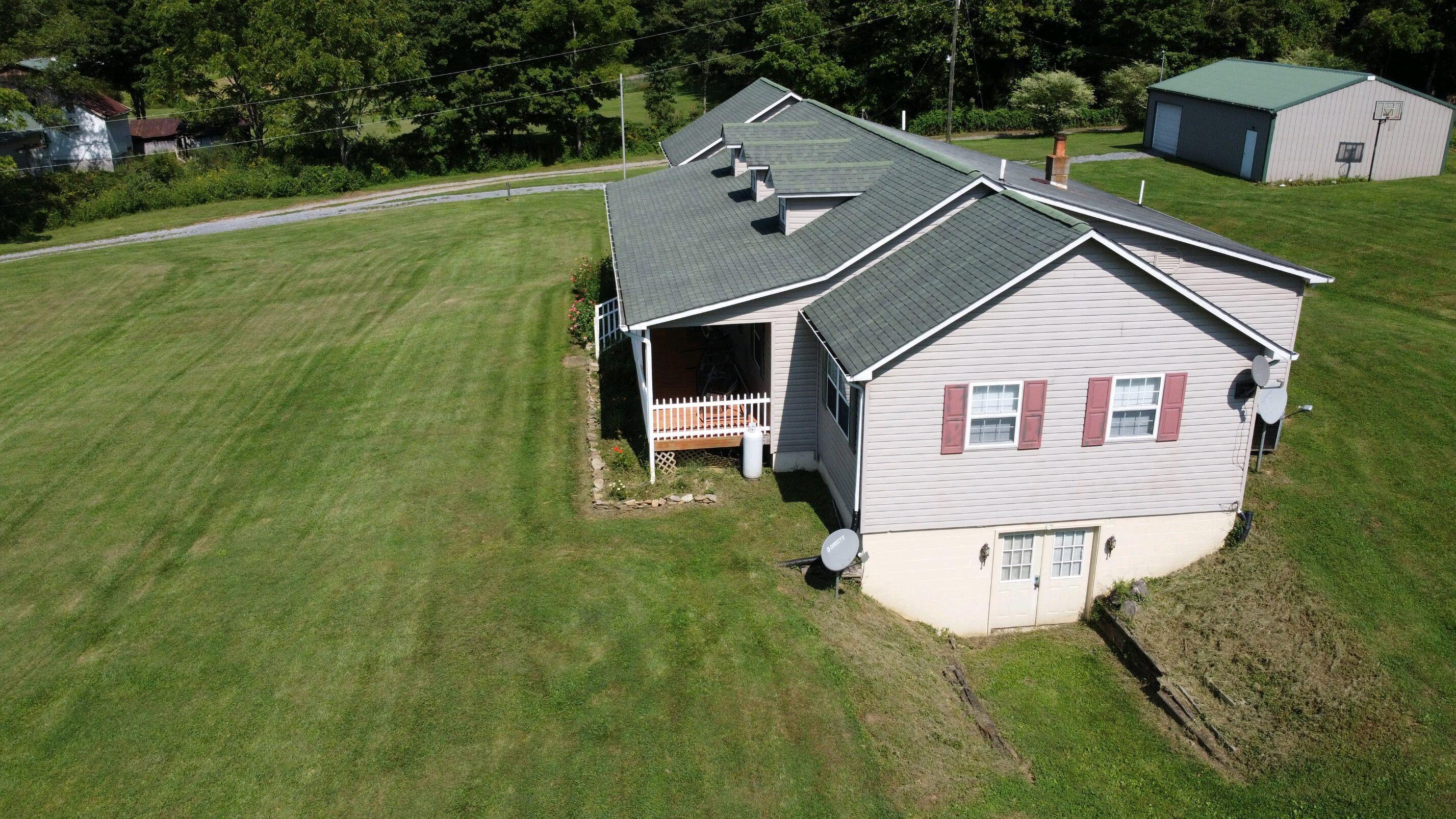 27518 Poor Valley Road Saltville, VA 24370 - Photo 8 of 71 aerial8