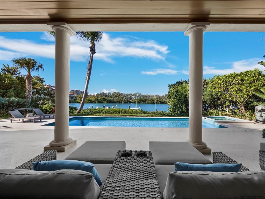 65 Lighthouse Point Drive Longboat Key, FL 34228 - Photo 12 of 90