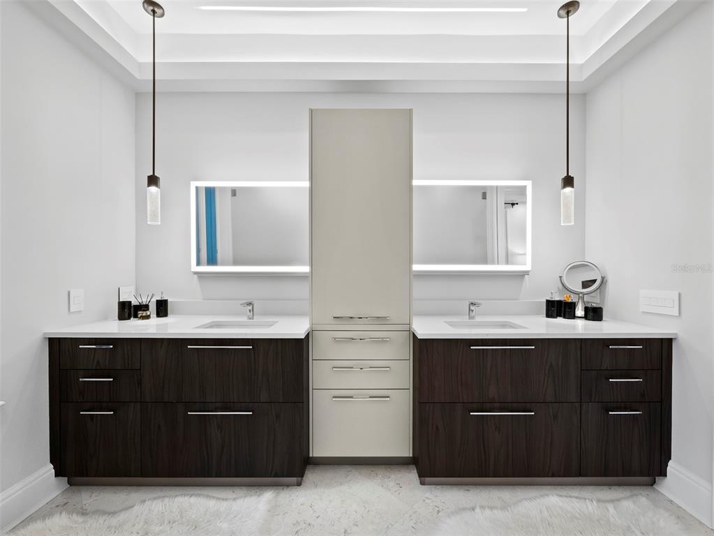 65 Lighthouse Point Drive Longboat Key, FL 34228 - Photo 28 of 90