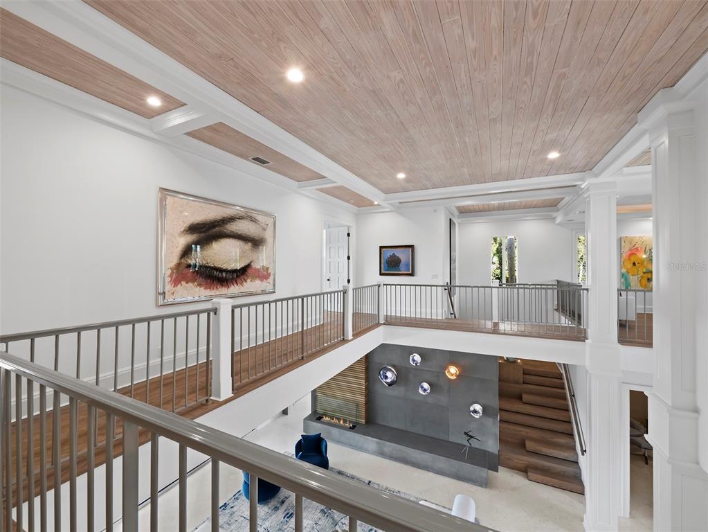 65 Lighthouse Point Drive Longboat Key, FL 34228 - Photo 42 of 90 a view of a hallway