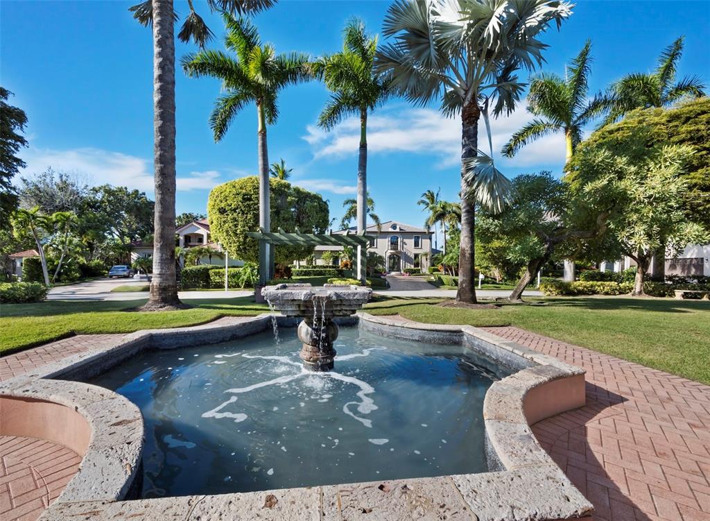 65 Lighthouse Point Drive Longboat Key, FL 34228 - Photo 72 of 90