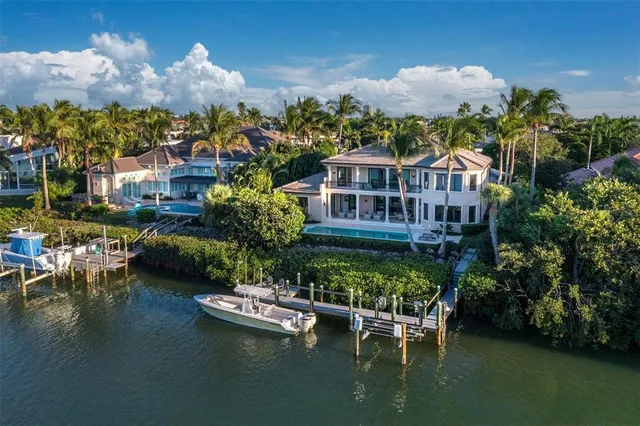 $7,999,000 | 65 Lighthouse Point Drive, Longboat Key, FL 34228